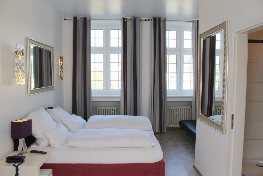 Hotel Heidelberger Hof ดุสเซลดอร์ฟ ภายนอก รูปภาพ