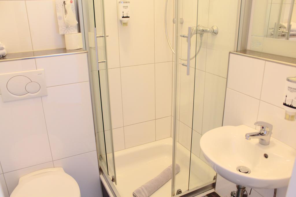 Hotel Heidelberger Hof ดุสเซลดอร์ฟ ภายนอก รูปภาพ